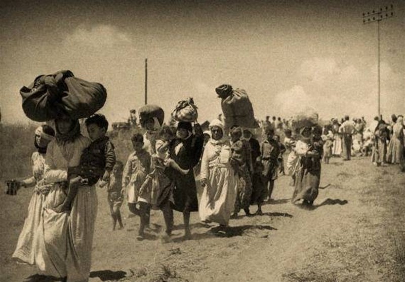 پیراهنهای سوزندوزیشده «قطره» نام دیگر فلسطین است رژیم صهیونیستی (اسرائیل) , شهرک سازی رژیم صهیونیستی اسرائیل , اسرای فلسطینی , احتلال فلسطین عام 1948 , النازحین الفلسطینیین , کشور فلسطین , المقاومة الفلسطینیة , النکبة ,