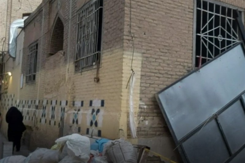 تنها میراث دکتر شیخ؛ مرد افسانهای مشهد، در حال ویرانی است پزشک , مشهد مقدس ,