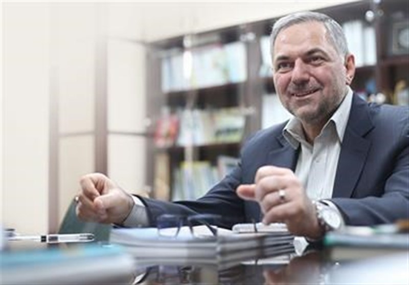 مدرسه از محور کتاب به محور برنامه درسی حرکت می‌کند