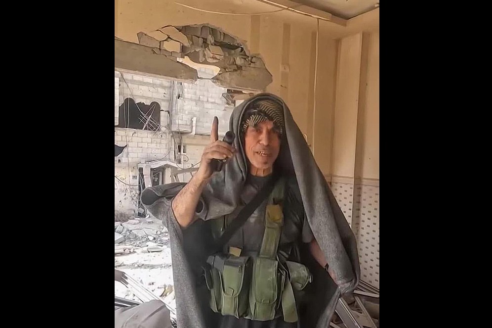 نگاهی به کارنامه «شکارچی جاسوسان»و«آقای دیوار»/فرماندهی از پشت میلهها نگاهی به کارنامه «شکارچی جاسوسان»و«آقای دیوار»/فرماندهی از پشت میلهها