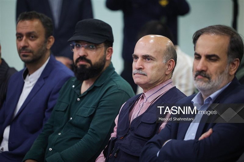 عکس , نمایشگاه عکس , شهرداری تهران , جنگ , جنگ رمضان , 