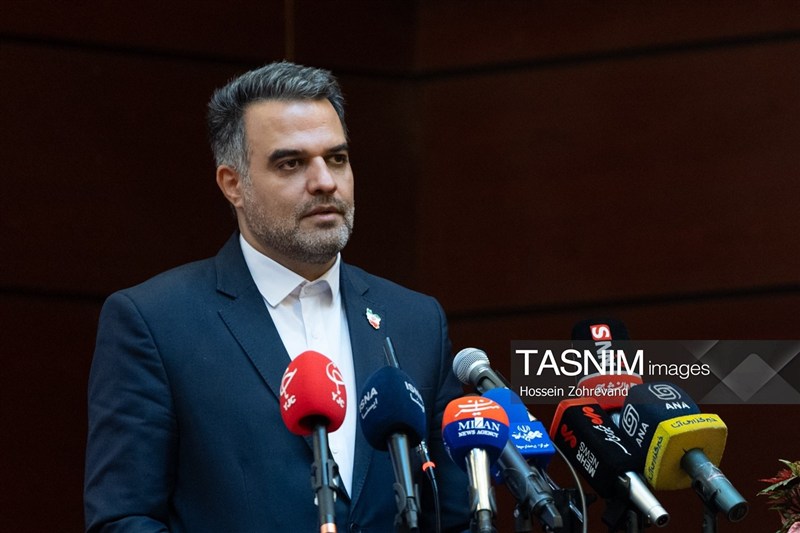 الزام کشتی‌ها به پرداخت بهای خدمات و جبران خسارت‌ در تنگه هرمز