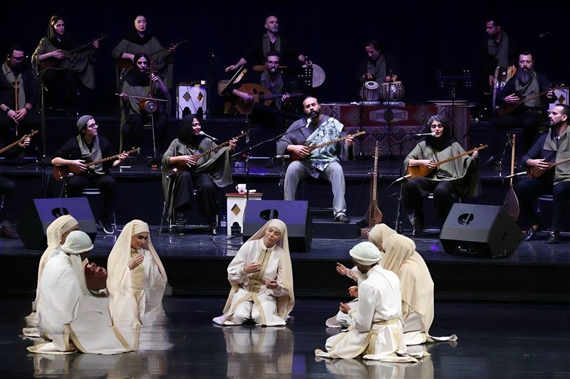 تنبور , تالار وحدت , 