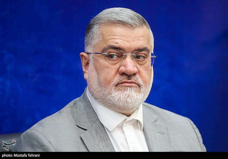 معتمدیان: 10 هزار کلاس درس برای جبران کمبودهای تهران نیاز است